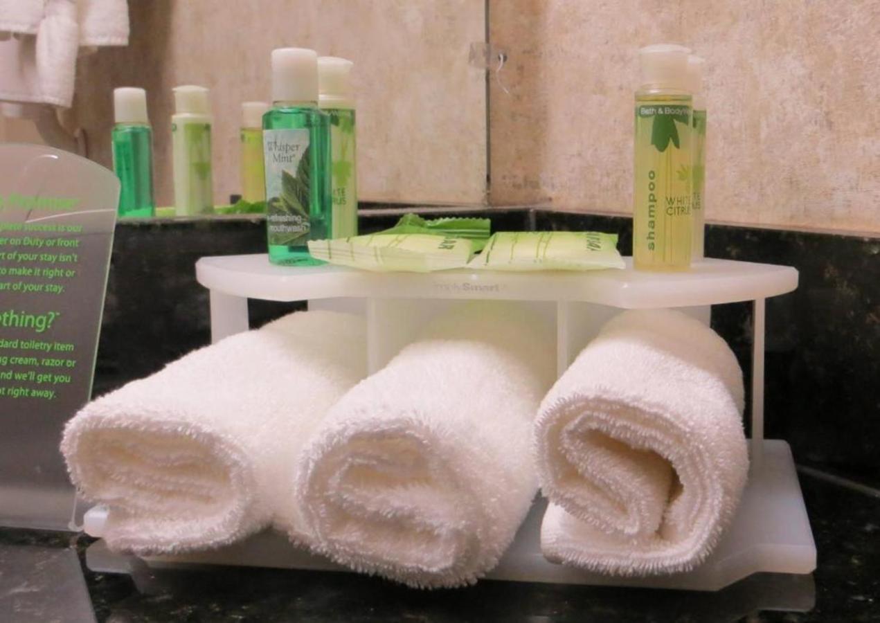 Holiday Inn Express Hotel And Suites - Odessa By Ihg Bagian luar foto